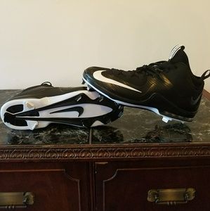 Nike Black/White MVP Elite Air Max Baseball Cleats